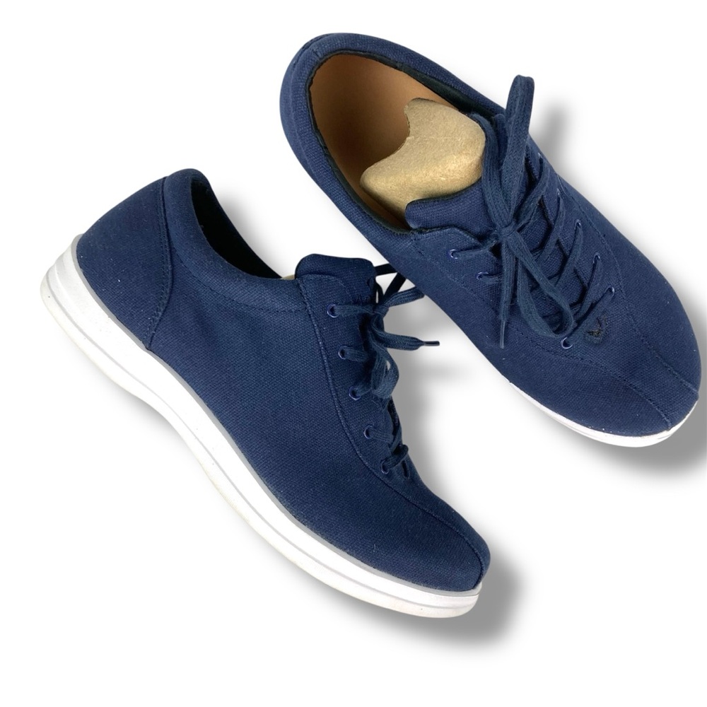 Apex Ellen Women's Pink Casual Lace Up Canvas Sneaker Size 8 No Original Insole